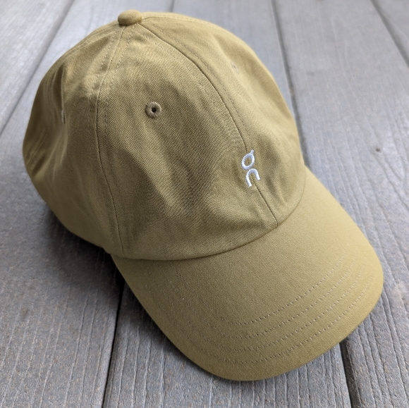 On Running Hat - Picture 1 of 3